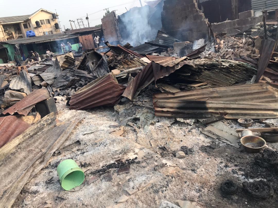 A fire outbreak has razed several shops in Plank Market in Jakande Gate, Ejigbo, Lagos